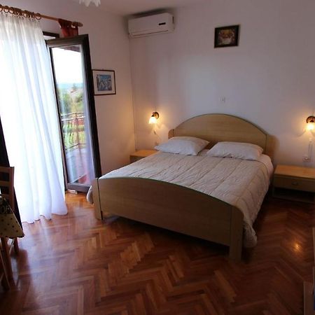 Apartments And Rooms Jelka Малинська Екстер'єр фото