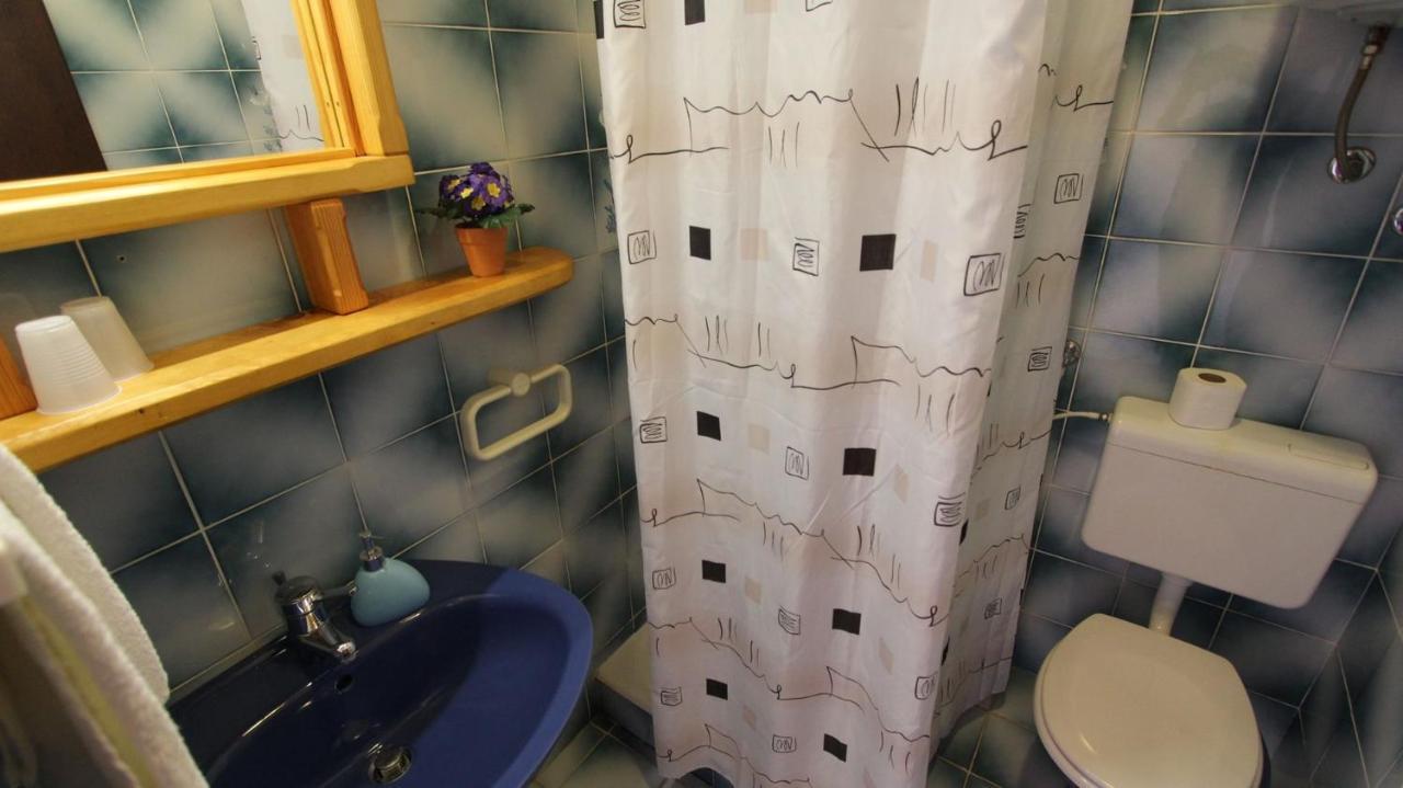 Apartments And Rooms Jelka Малинська Екстер'єр фото